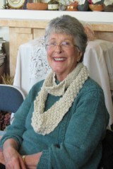 Jean - Trinity Stitch Cowl/Scarf